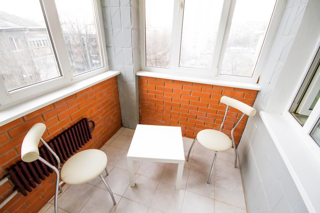 Kultury Street Apartment Κχαρκίβ Δωμάτιο φωτογραφία